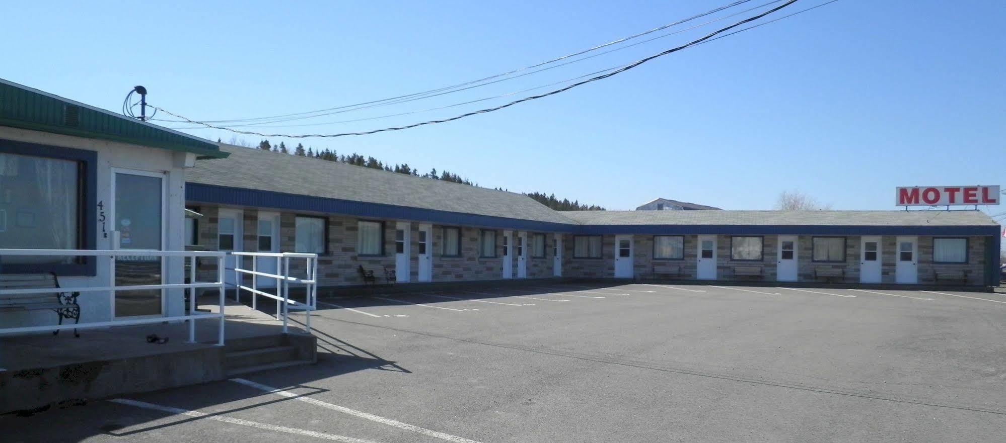 Motel サント・フラヴィ エクステリア 写真